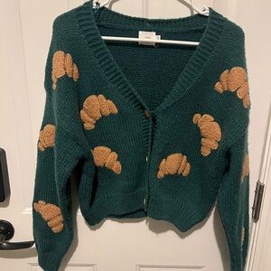 Luna ivy Green Croissant Patterned cardigan Sweater